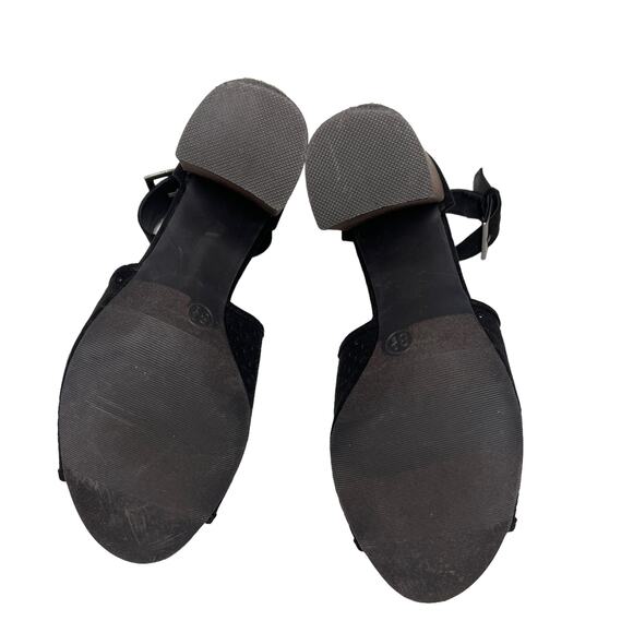 Universal Thread Chunky Heel Peep Toe Sandal 8.5 Black - Picture 5 of 6